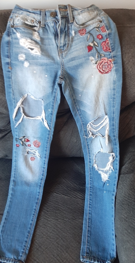 MUDD skinny jeans